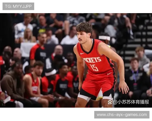 球员场上动作精彩点评，球员场上动作精彩点评视频