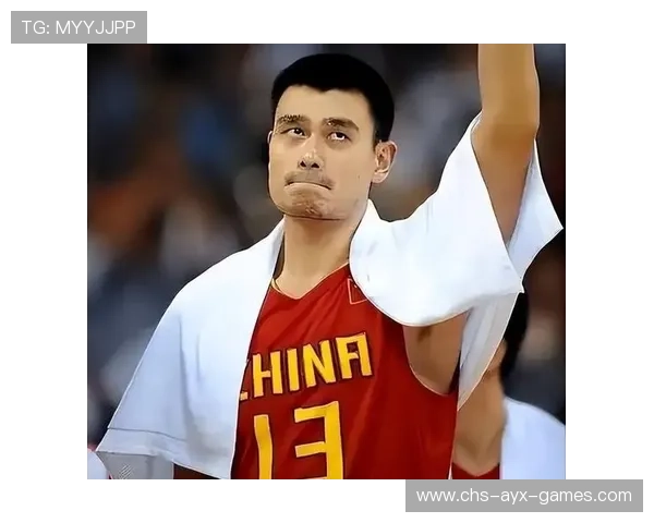 弹吉他的篮球中锋:姚明的音乐爱好,音乐人姚明 弹吉他的篮球中锋:姚明的音乐爱好,音乐人姚明